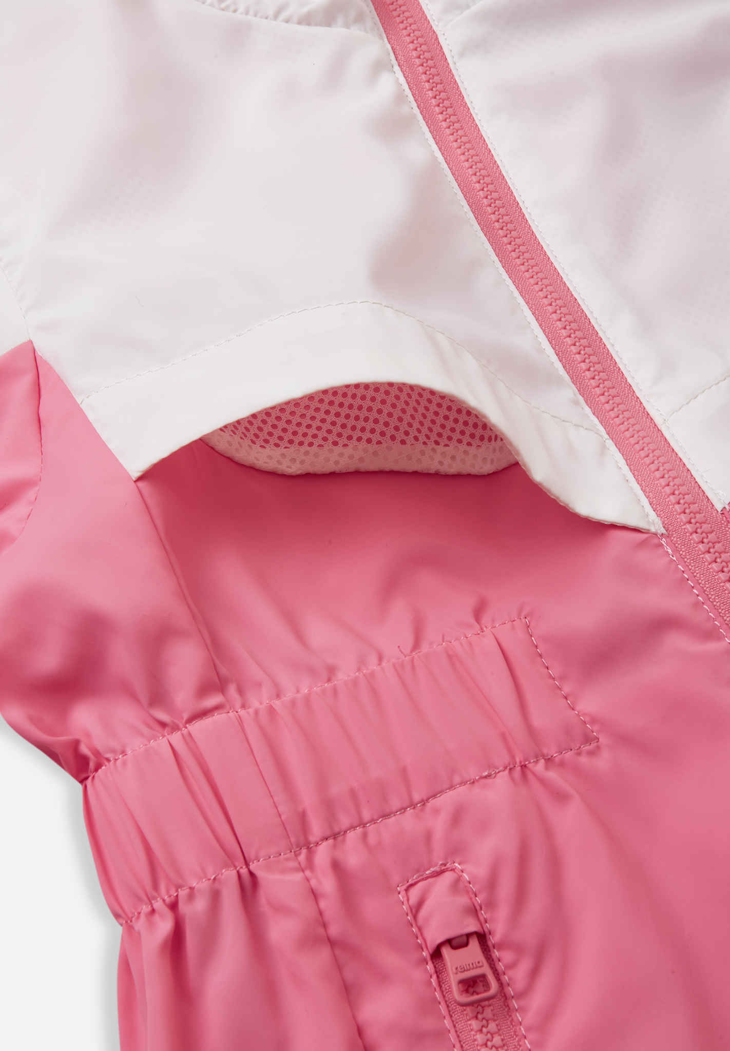 Kinder Jacke Ulkosalla