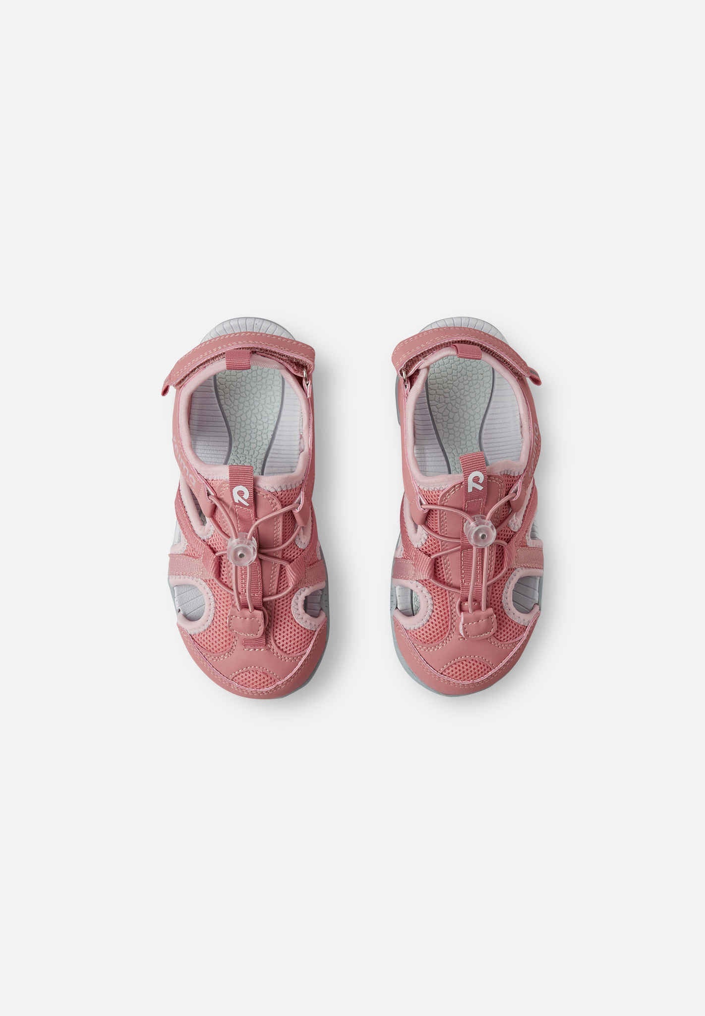Kinder Sandalen Hiekalla