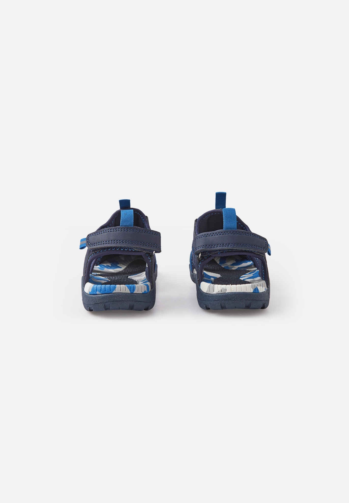 Kinder Sandalen Hiekalla